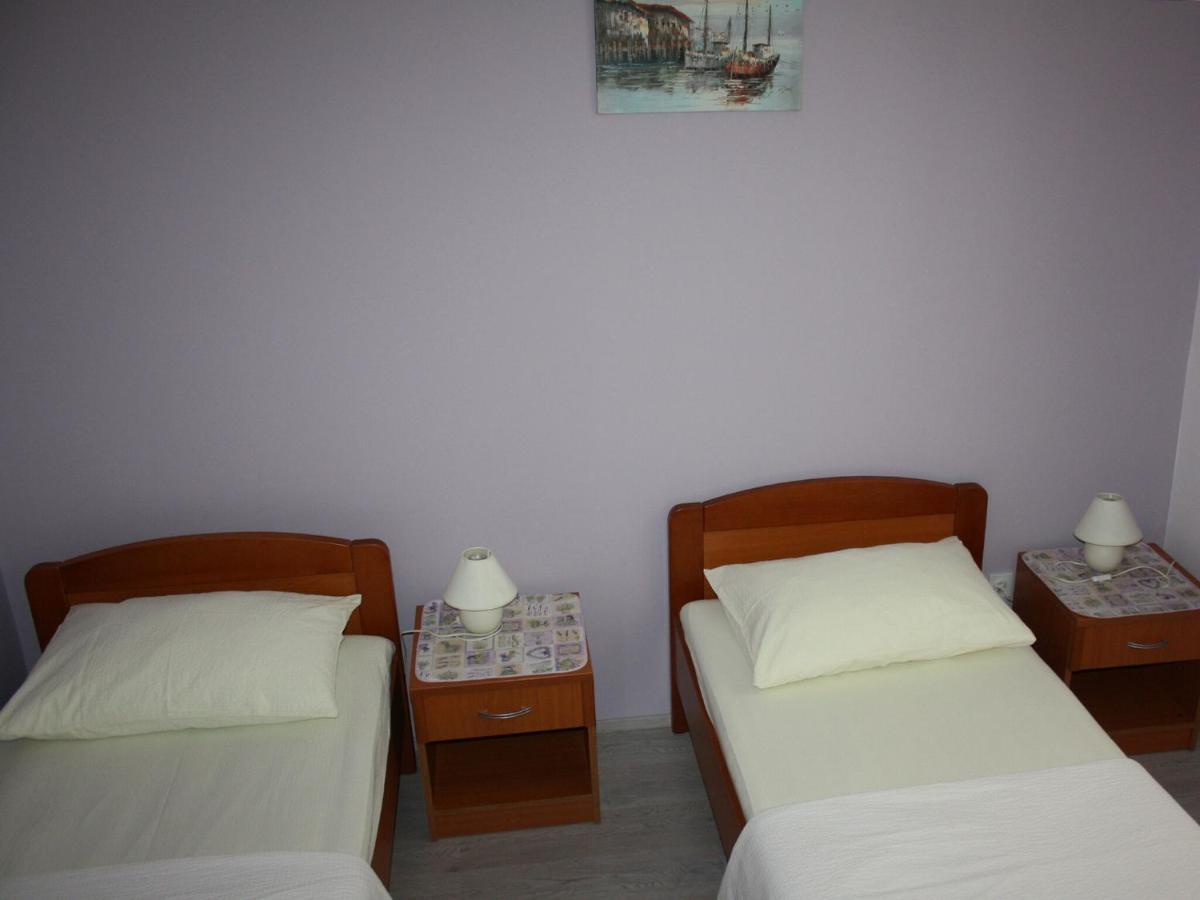 Apartments Vesna Abbazia Esterno foto