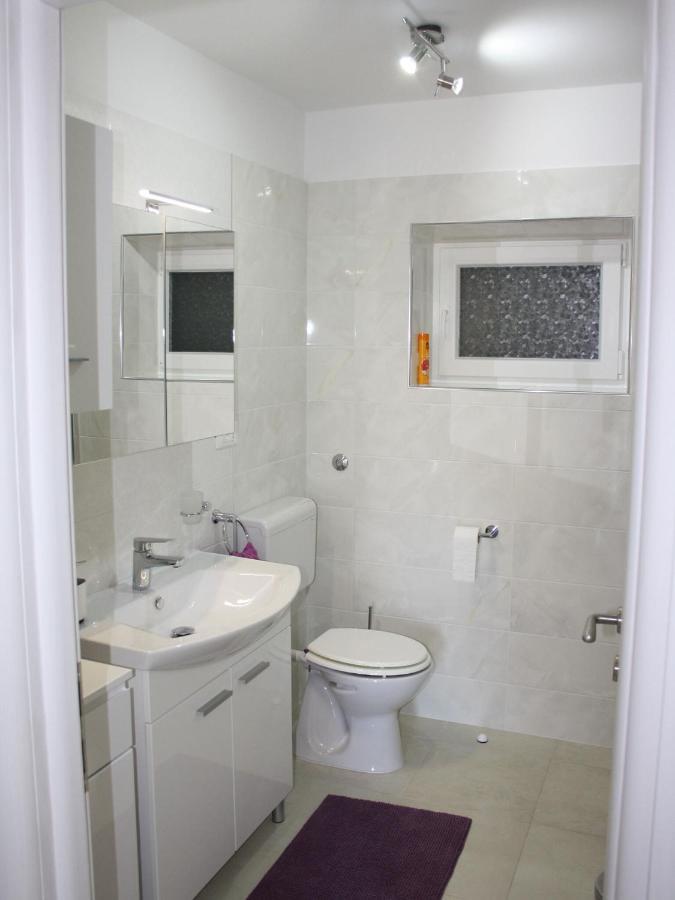 Apartments Vesna Abbazia Esterno foto
