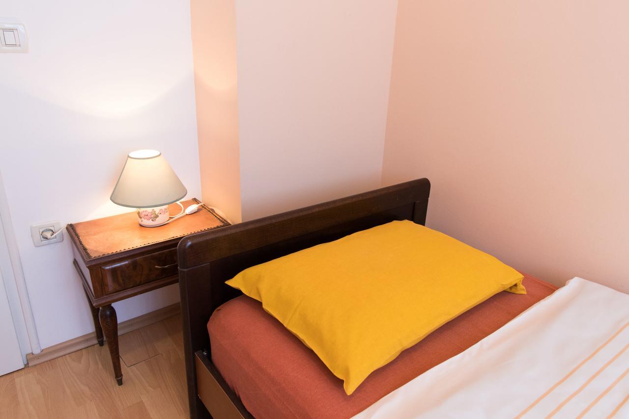 Apartments Vesna Abbazia Esterno foto
