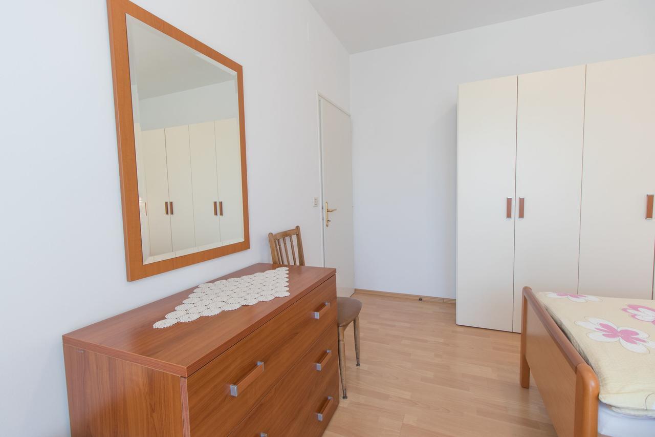 Apartments Vesna Abbazia Esterno foto